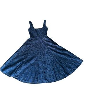 Carolina Herrera Midi full skirt navy lace dress RETAIL 990
